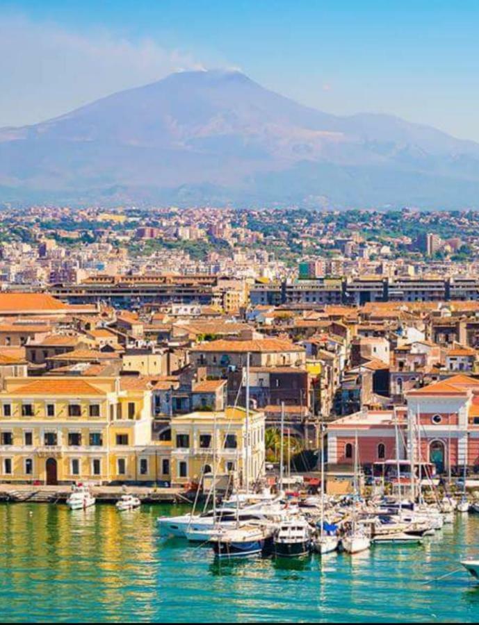 La Mansarda Di Ninni Catánia Buitenkant foto